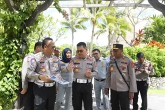 POLISI