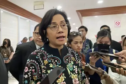 Pemerintah Godok Rencana Naikkan Gaji PNS Tahun 2023