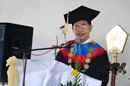 efleksi Perjalanan Unika St.Paulus Ruteng bersama Profesor Dr.Yohanes Servatius Lon,M.A. (Bagian I)