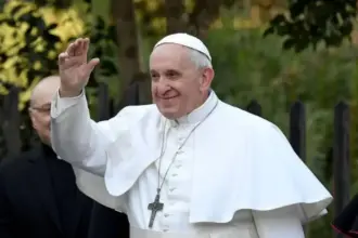 Dokumen Vatikan Mengungkap Rencana Gereja Katolik Roma untuk Menyambut dengan Terbuka Komunitas LGBT+