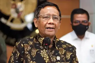 Mahfud MD Tanggapi Rencana Johnny Plate Jadi Justice Collaborator