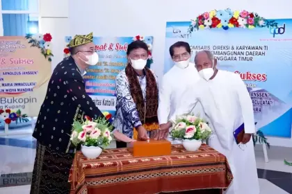 Aliran Dana Korupsi BTS 4G BAKTI: Yayasan Arnolus Mengaku, GMIT Bantah Terima Uang