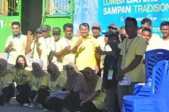 Sukses Gelar Lomba Dayung Sampan Tradisional, Sahabat Yohanes Nembo Tuai Pujian