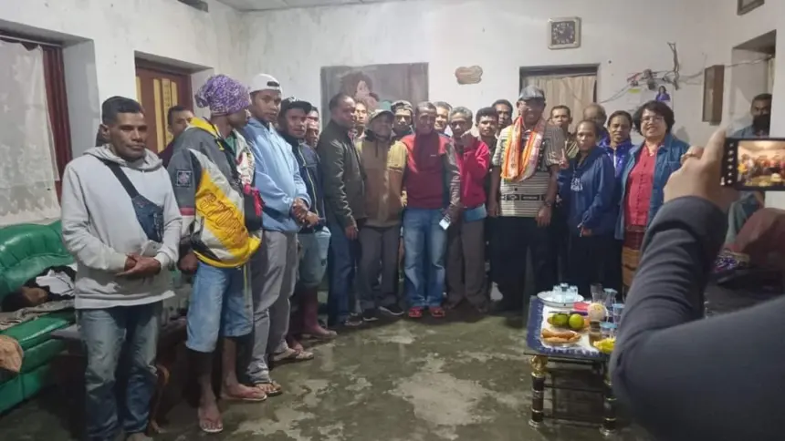 cagub Orias bersama warga Soe, NTT