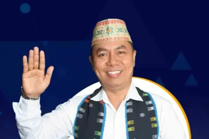 thomas dohu menyandang sekretaris dpd nasdem manggarai
