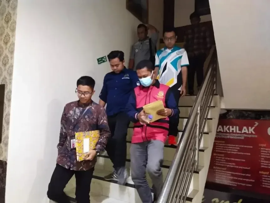 Tersangka Pertama Kasus Pengadaan Air Bersih Oleh Dinas PUPR Matim Diumumkan Kejari Manggarai